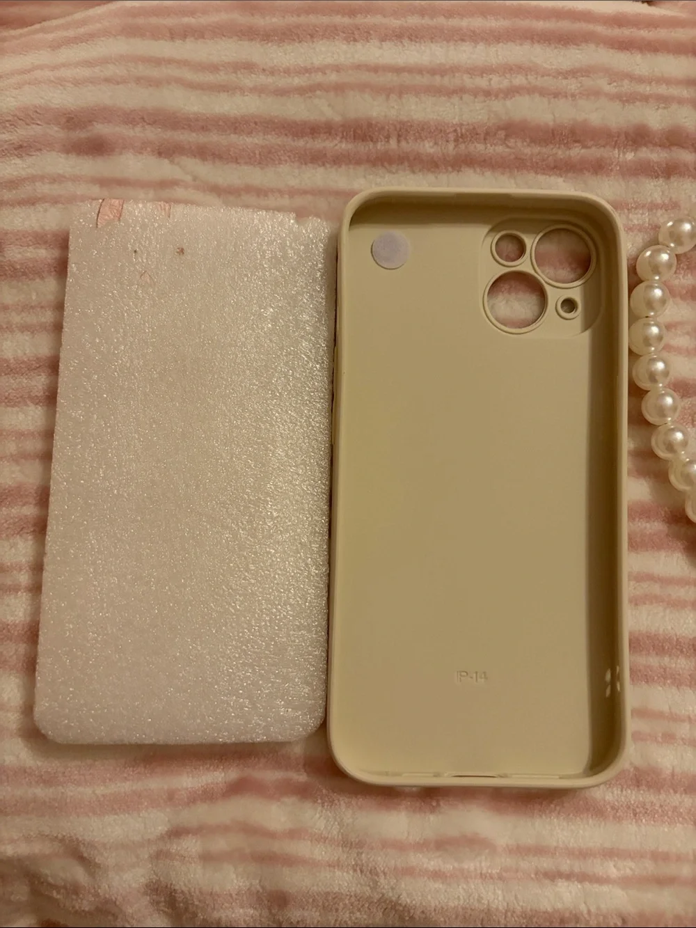 Pink Bow Case & Gold Butterfly iPhone 14 Cases NIP